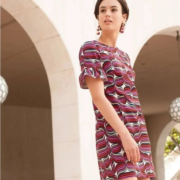 Trina Turk Swirly Art to Wear Dress Darling Bell Sleeve Y2K size 4 - Picture 12 of 12